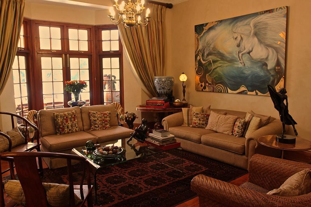 ヨハネスブルグ Doveton House Bed & Breakfast エクステリア 写真