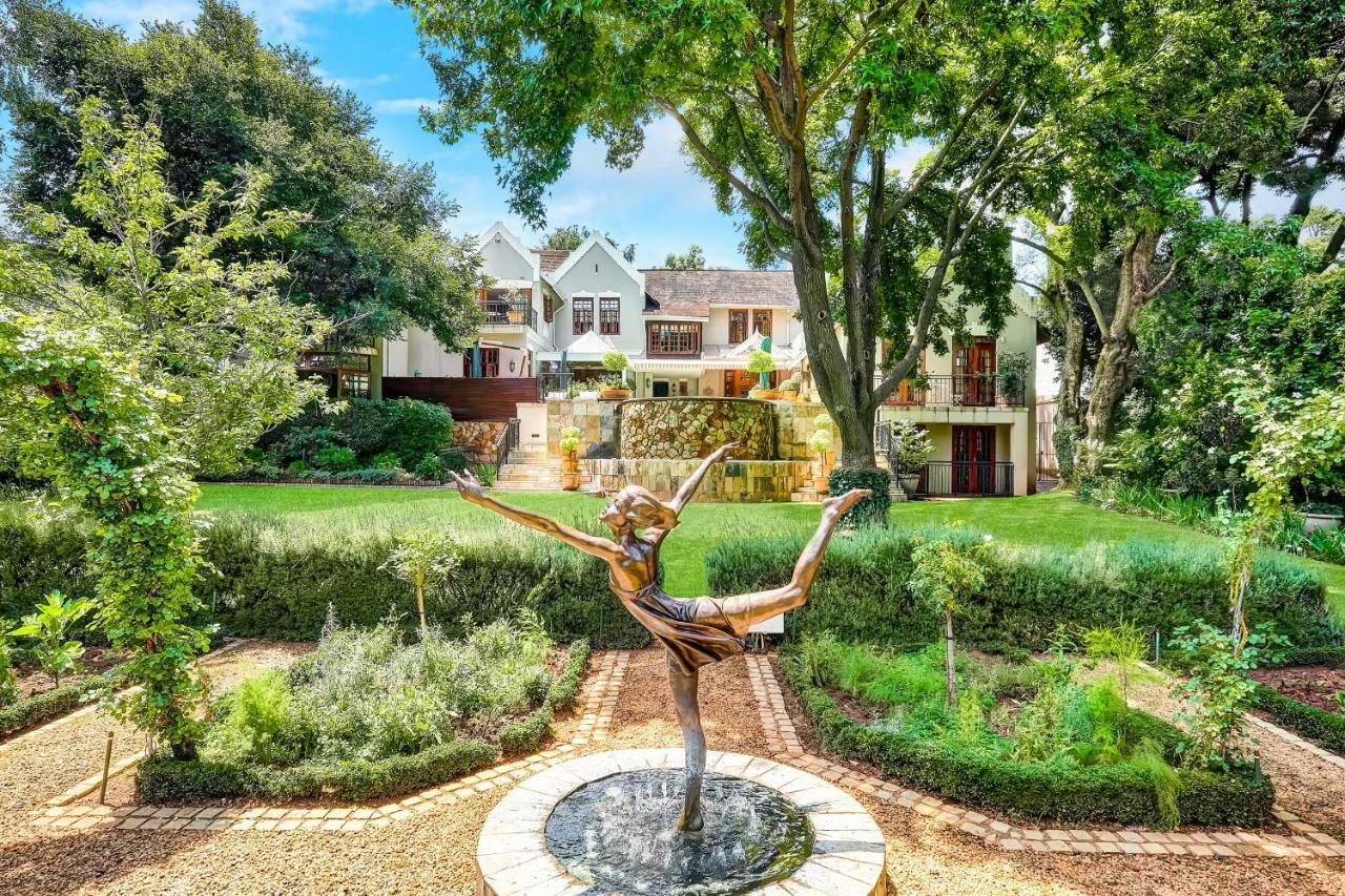 ヨハネスブルグ Doveton House Bed & Breakfast エクステリア 写真