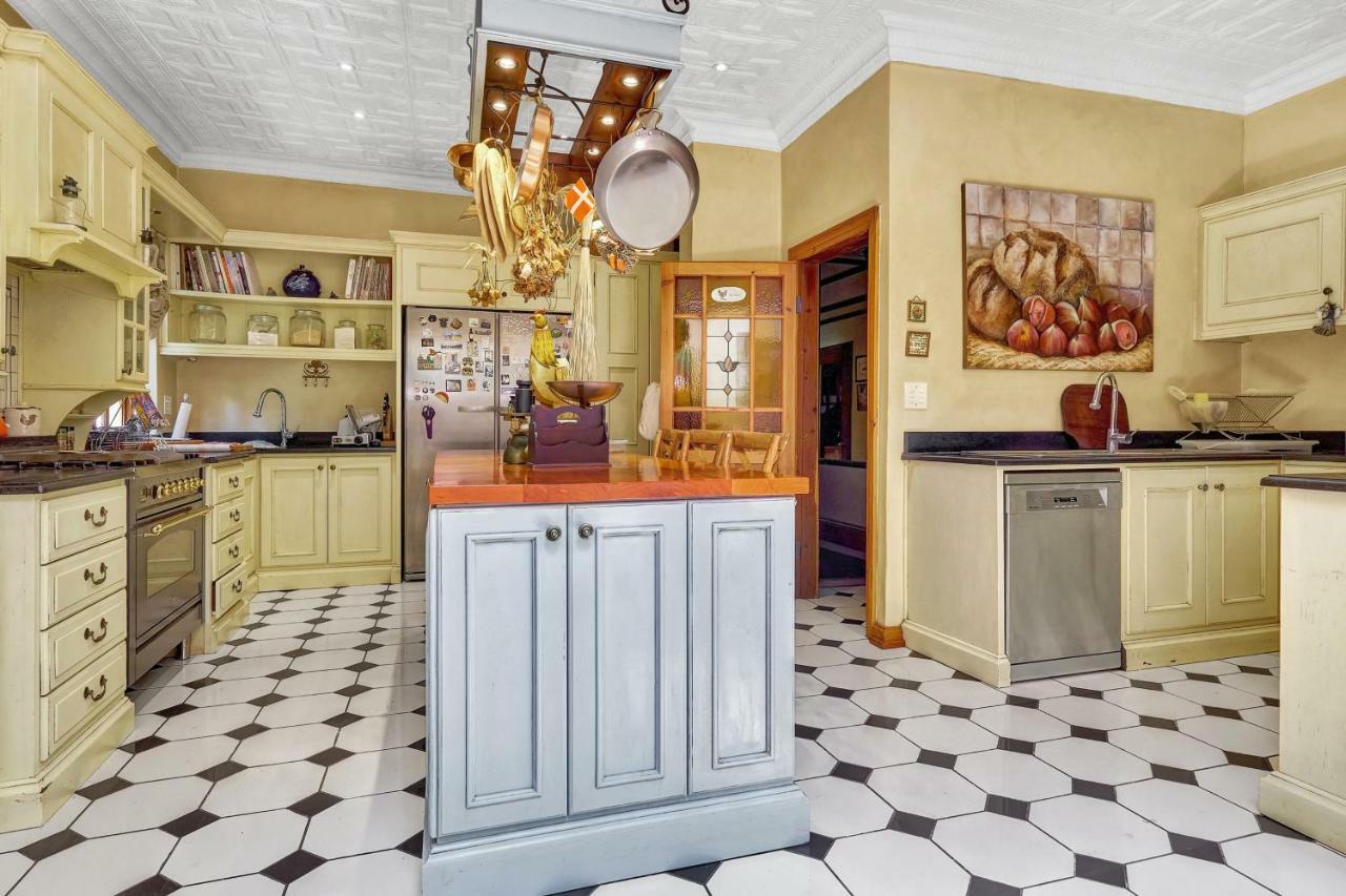 ヨハネスブルグ Doveton House Bed & Breakfast エクステリア 写真