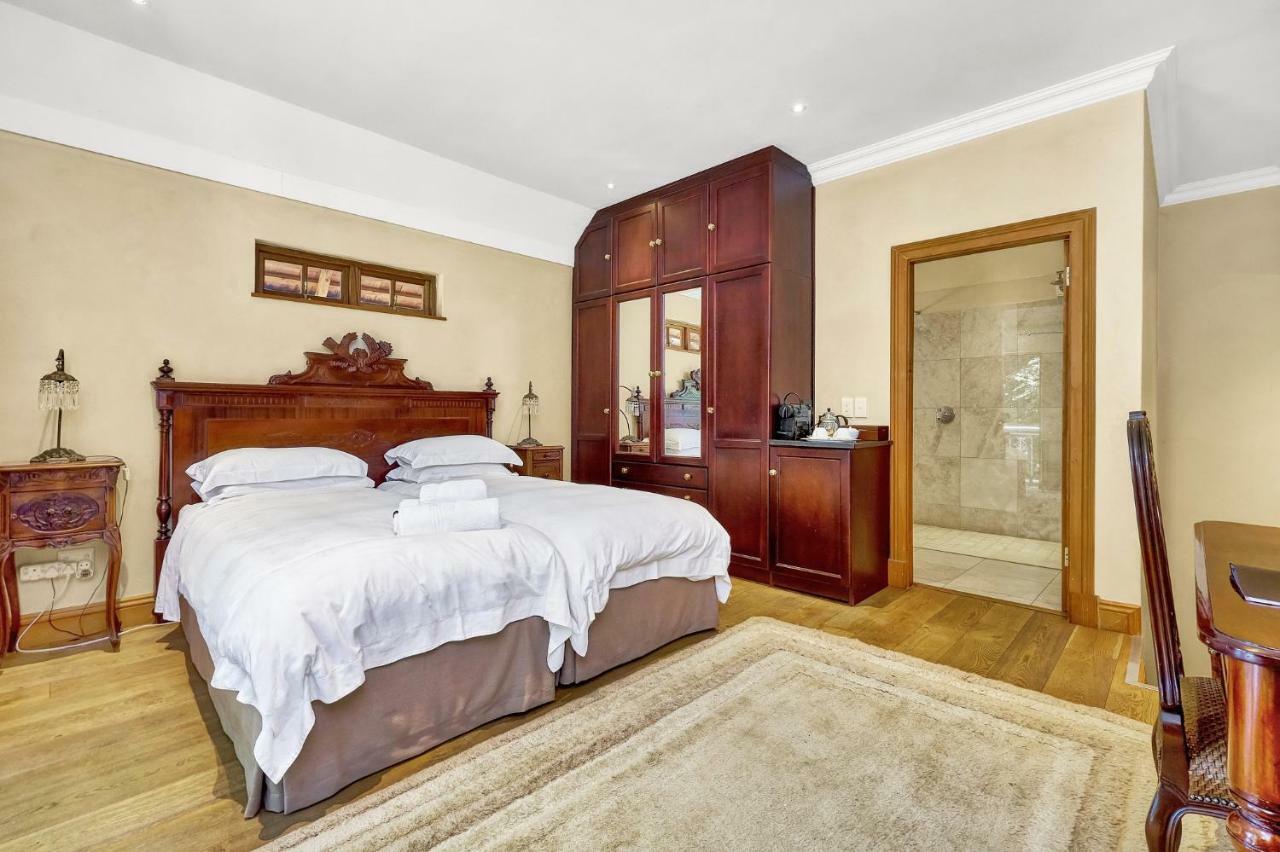 ヨハネスブルグ Doveton House Bed & Breakfast エクステリア 写真